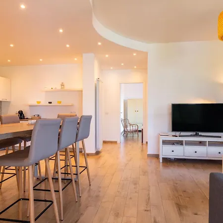 Apartment Michelangelo By Interhome